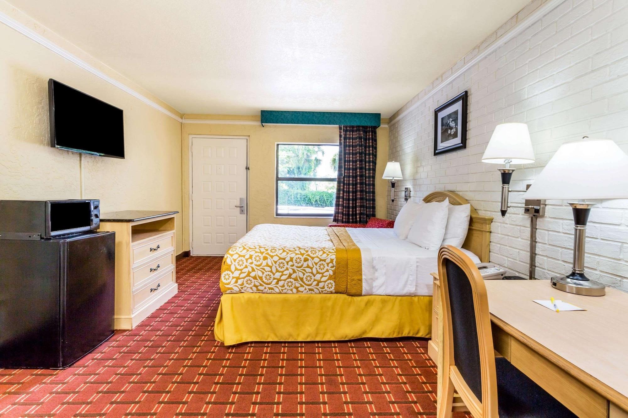 Quality Inn & Suites Altamonte Springs Orlando-North Extérieur photo