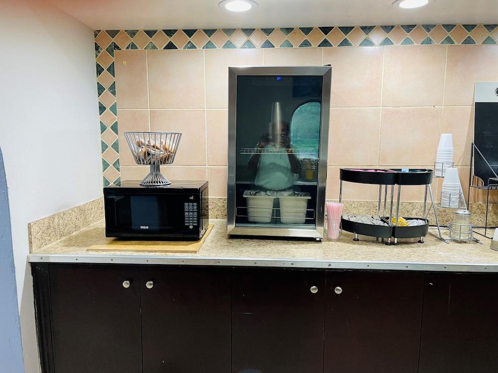 Quality Inn & Suites Altamonte Springs Orlando-North Extérieur photo